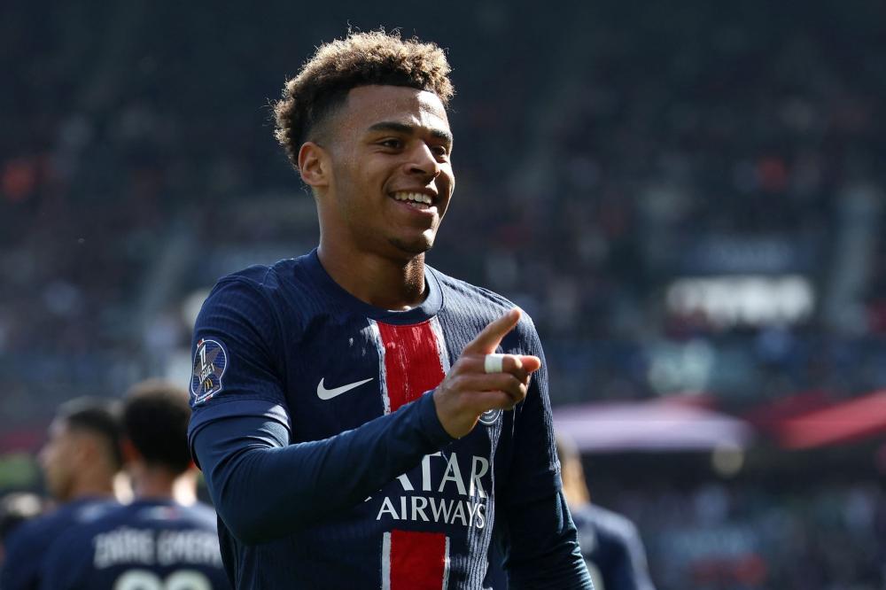 当“永远不要和美国做对”的巴菲特罕见警告：“财政愚蠢”会摧毁货币.